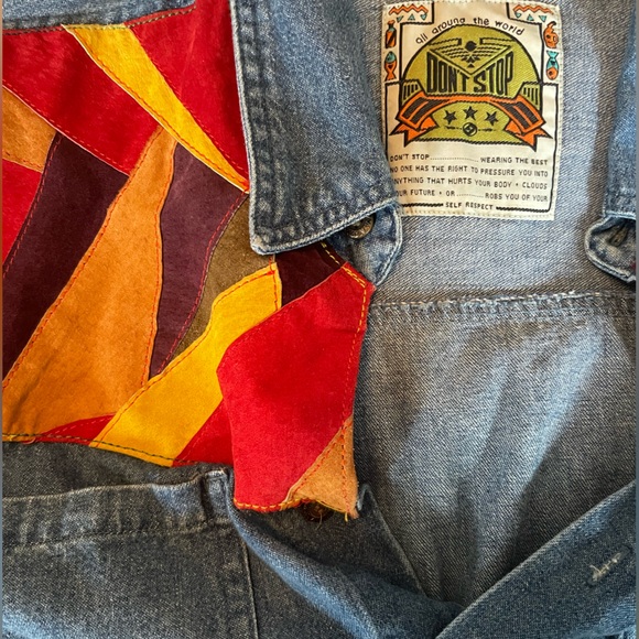 Don’t Stop Brand- 80s Suede Colorblock Denim Jacket. Measures 25 in pit to pit. - Picture 2 of 5